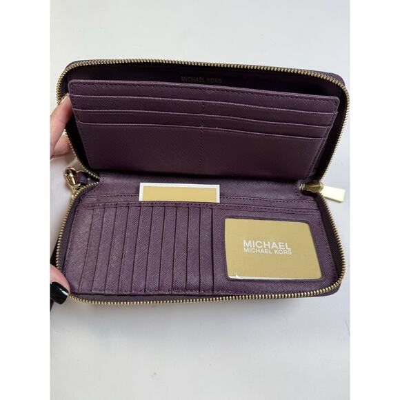 Michael Kors Continental Wallet Wristlet Leather Violet Purple Jet Set Travel - Picture 3 of 9